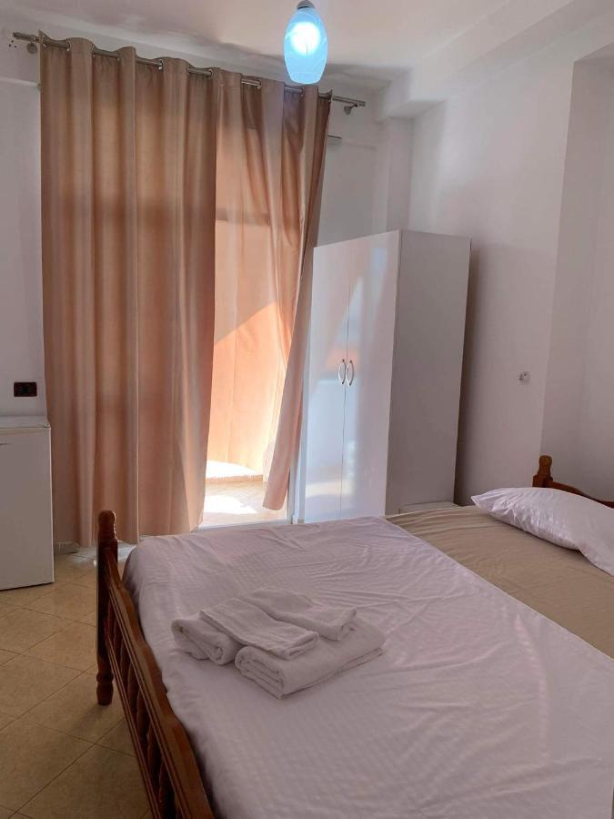Elio'S Room ドゥラス エクステリア 写真