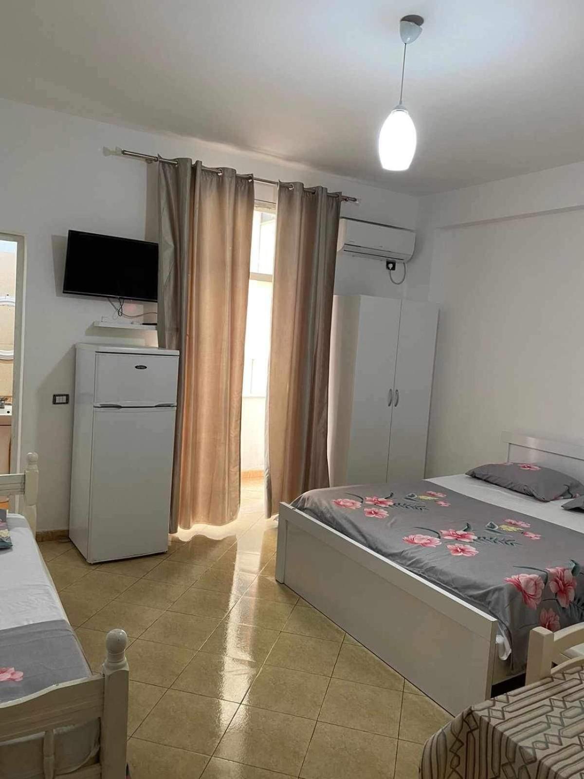 Elio'S Room ドゥラス エクステリア 写真