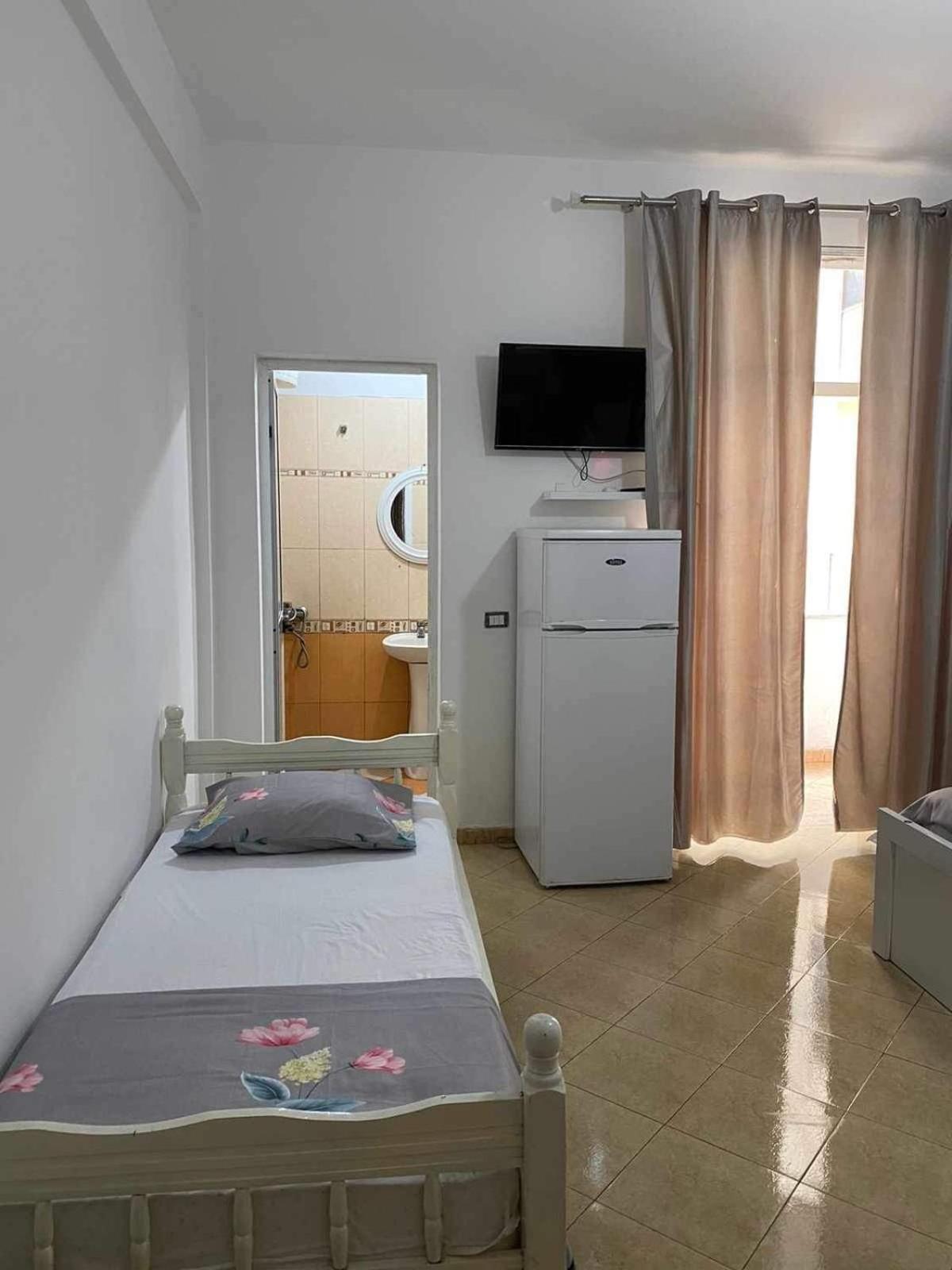 Elio'S Room ドゥラス エクステリア 写真